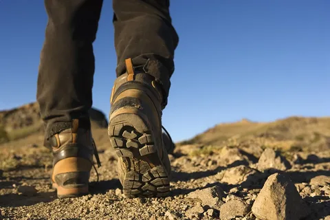 work boots for supination